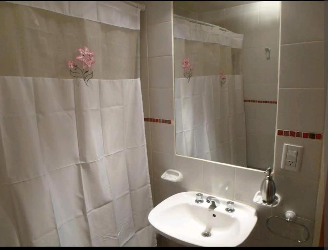 Апартаменты Departamento Calafate Centrico Эль-Калафате Экстерьер фото